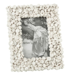 Bílý dekorativní fotorámeček s dřívky - 18*3*23 cm / 10*15cm