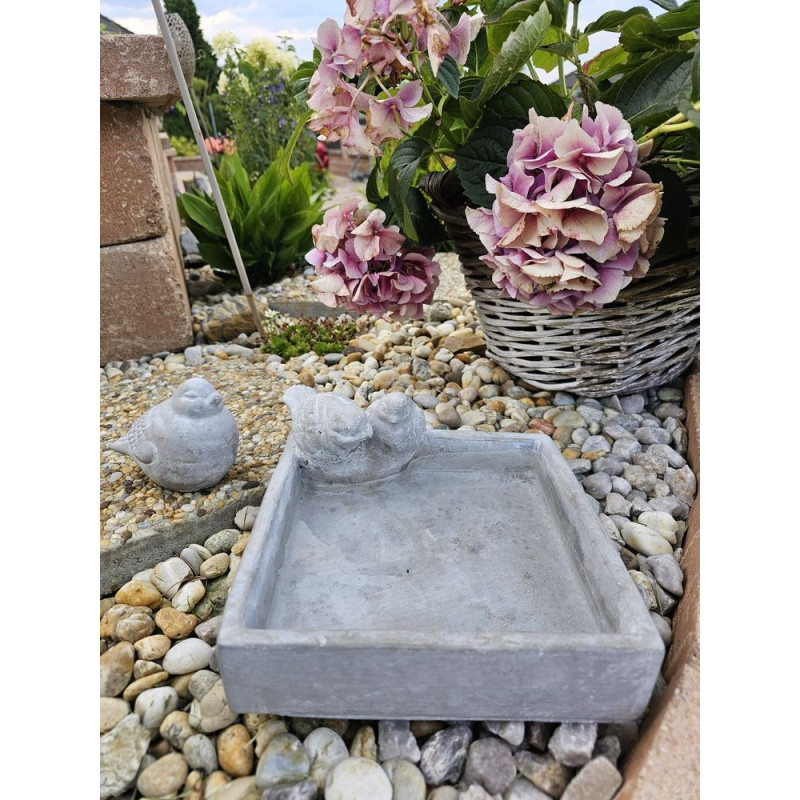 Cementové ptačí pítko/krmítko s ptáčky - 22*20*10cm