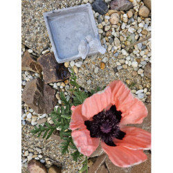 Cementové ptačí pítko/krmítko s ptáčky - 22*20*10cm